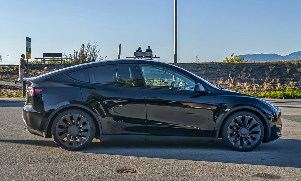 Tesla Model Y 2022